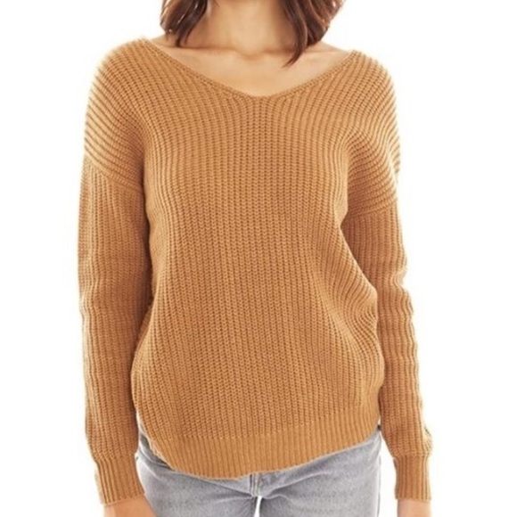 Super cute knot sweater - Picture 14 of 15